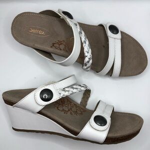 Aetrex Women's Braided Orthotic Sandals size 7